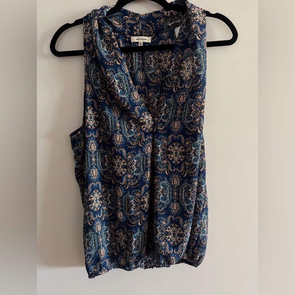 Max Studio Navy and Cream Paisley Blouse